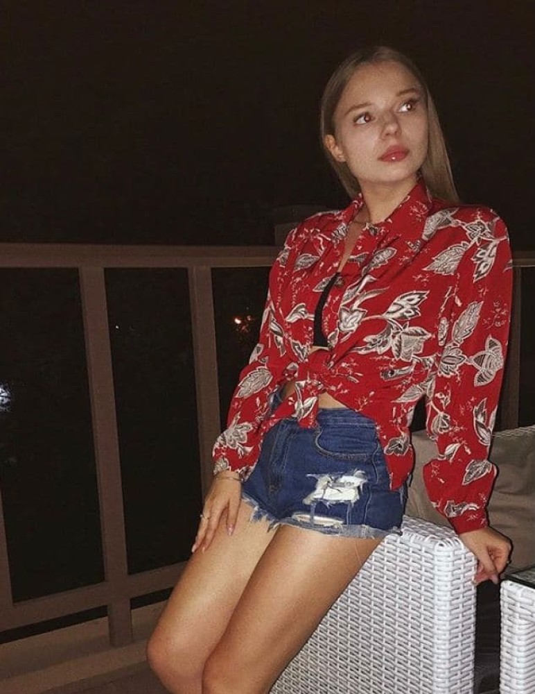 Индивидуалка 🎥 Диночка фото № 2 в городе Комсомольск-на-Амуре